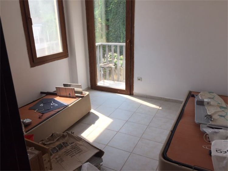 Bodrum Ref. No: 48001